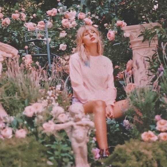 ⭐️ NEW Taylor Swift Wonderstruck Perfume - Picture 9 of 9